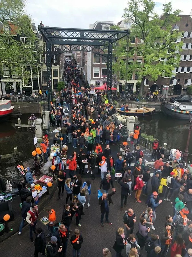 Bed and breakfast Bridge Inn Ámsterdam